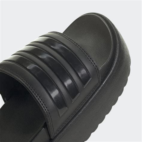 adidas slippers samenstellen